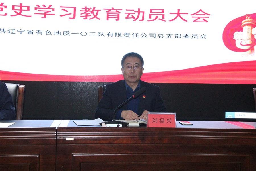 900×600