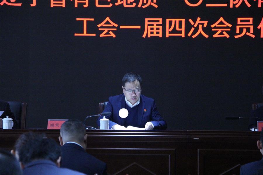 900×600